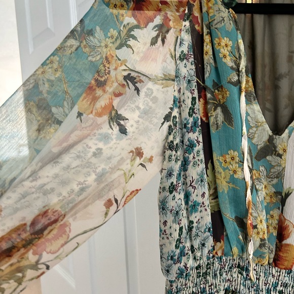 Zara Long Sleeve Floral Maxi Dress - Green, Blue, Cream - Picture 4 of 6